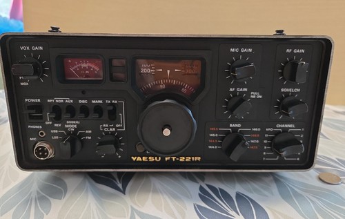 Yaesu 221r top - yaesu, ft-221r